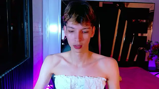 Stefany PiInk online show from 04.02.26