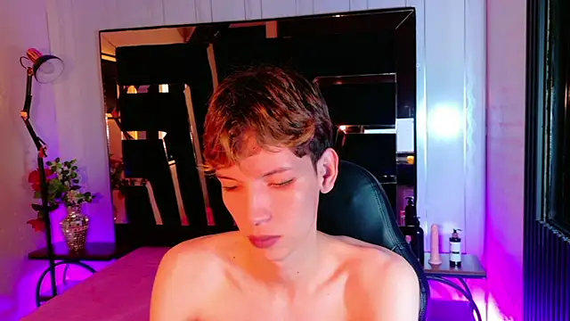 Stefany PiInk online show from 04.06.26