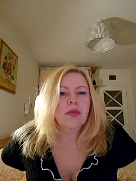 JanieLight53 online show from 04.03.26