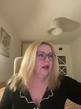 JanieLight53 online show from 04.08.26