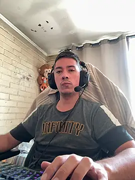 Cr1sXPorn online show from 03.13.26