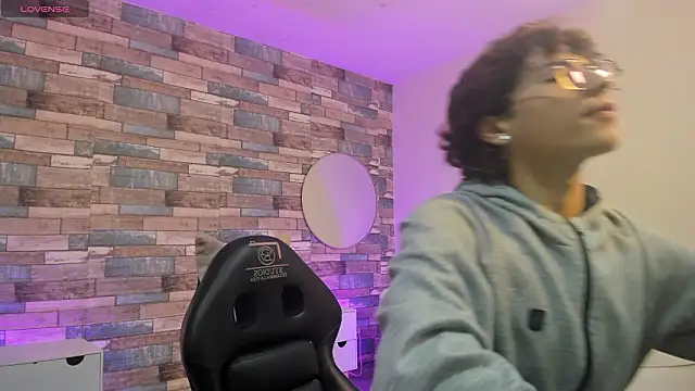 JUSTIN TAY1 online show from 03.26.26