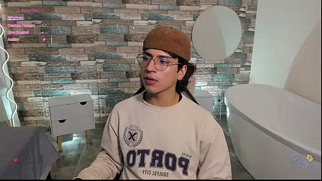 JUSTIN TAY1 online show from 04.07.26