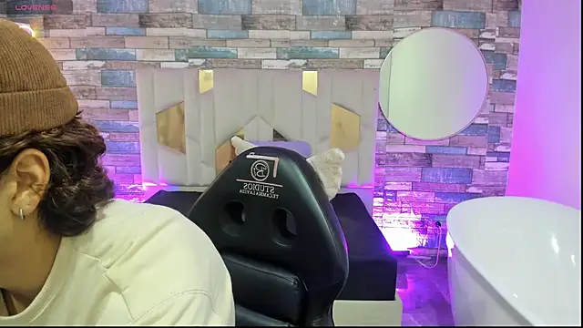 JUSTIN TAY1 online show from 04.14.26