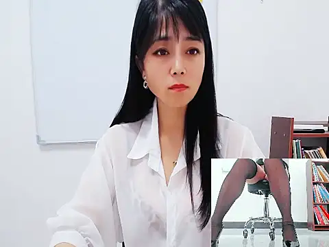 only-01 online show from 03.31.26