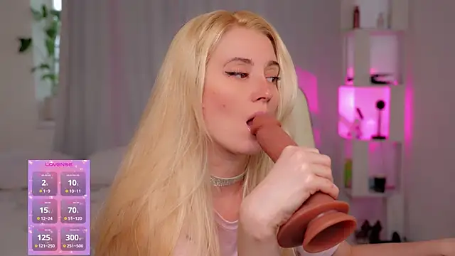 Myfeet inyourmouth online show from 04.04.26