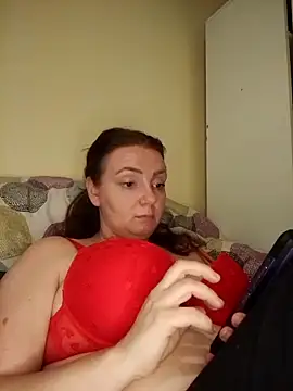 Bella-Monroe online show from 04.08.26