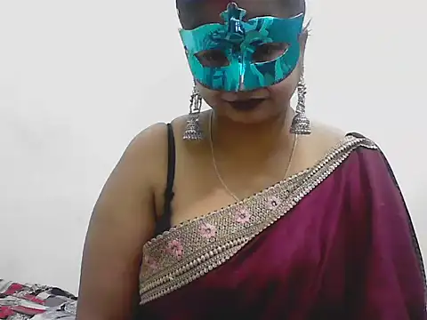 Snapshot of hard_to_do__ chatting on 04.10.26 hard to do online show from 04.10.26