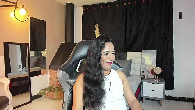 Vicky Angeel online show from 06.04.26