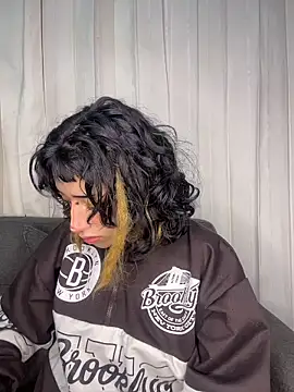 baby akuma online show from 03.18.26