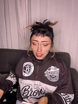 baby akuma online show from 03.19.26