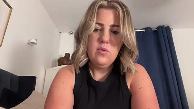 annabellewarick online show from 05.25.26