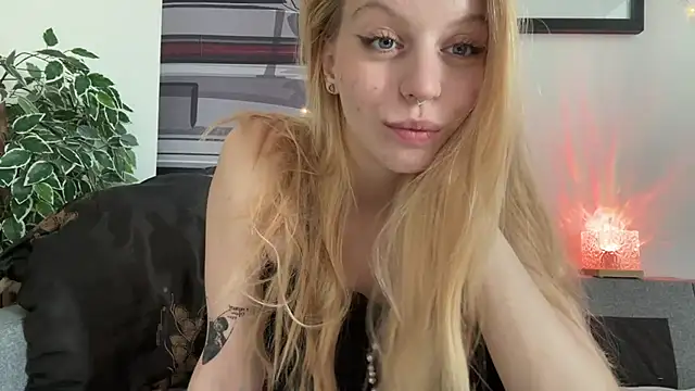 Fanny Fresh online show from 07.16.26