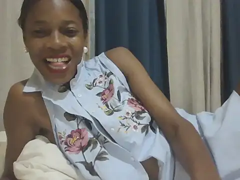 Snapshot of niki301 chatting on 03.22.26 niki301 online show from 03.22.26