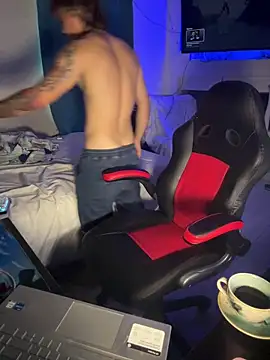 AngelLatinBoy online show from 04.05.26