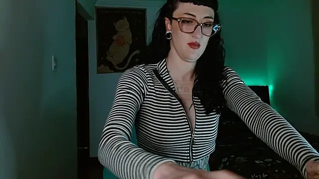 VelvetVal  online show from 04.11.26