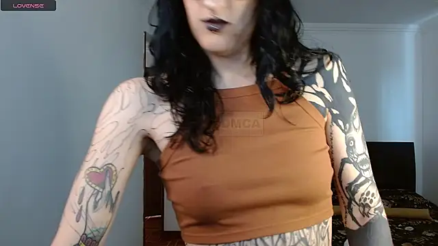 VelvetVal  online show from 04.16.26