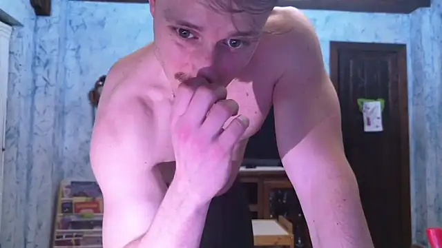 zeusoctavian1 online show from 04.18.26