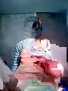 Divya3107 online show from 04.10.26