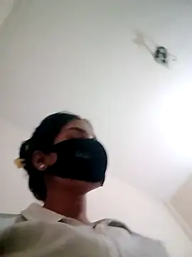 Divya3107 online show from 04.16.26