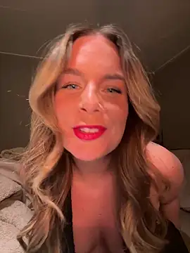 melanieeB online show from 03.18.26