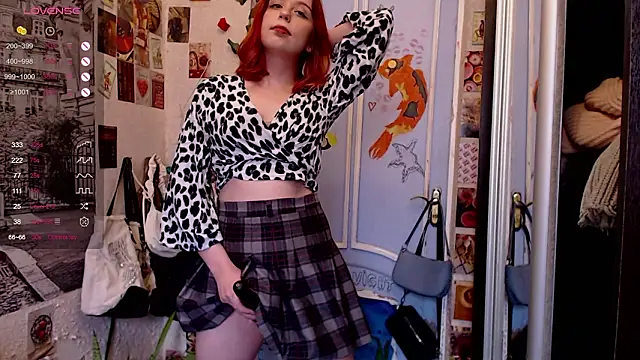 Janet Sweet  online show from 03.21.26