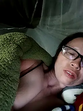 Snapshot of Tina6886 chatting on 03.30.26 Tina6886 online show from 03.30.26