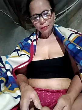 Snapshot of Tina6886 chatting on 04.10.26 Tina6886 online show from 04.10.26