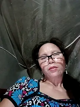 Snapshot of Tina6886 chatting on 04.15.26 Tina6886 online show from 04.15.26