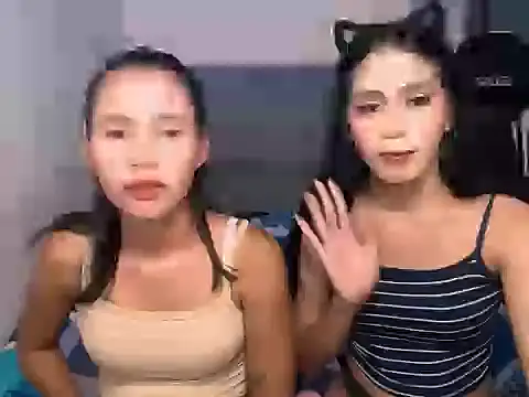 VictoriasBigSecret online show from 04.15.26