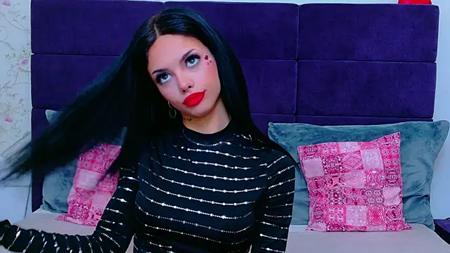 Snapshot of NataliaCroft chatting on 04.09.26 NataliaCroft online show from 04.09.26