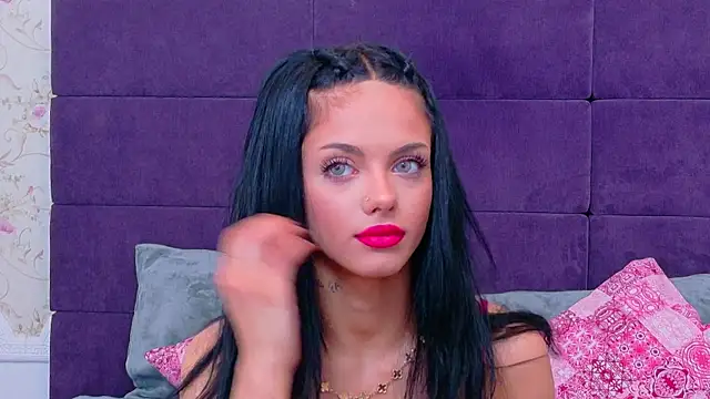 NataliaCroft online show from 05.06.26