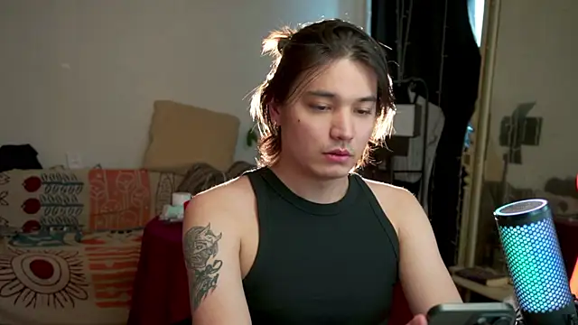 Badtwinkboys online show from 04.23.26