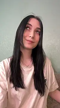 HolyRayLove online show from 03.31.26