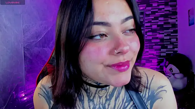 Snapshot of Sophiia_cherry chatting on 07.08.26 Sophiia cherry online show from 07.08.26