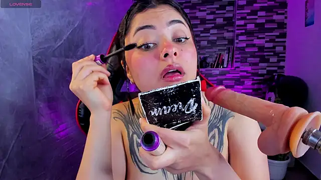 Snapshot of Sophiia_cherry chatting on 07.12.26 Sophiia cherry online show from 07.12.26