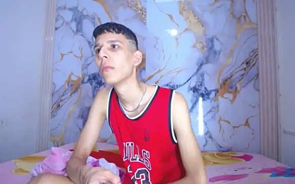 Snapshot of Desire_Boys1 chatting on 03.12.26 Desire Boys1 online show from 03.12.26