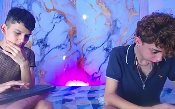 Snapshot of Desire_Boys1 chatting on 03.31.26 Desire Boys1 online show from 03.31.26