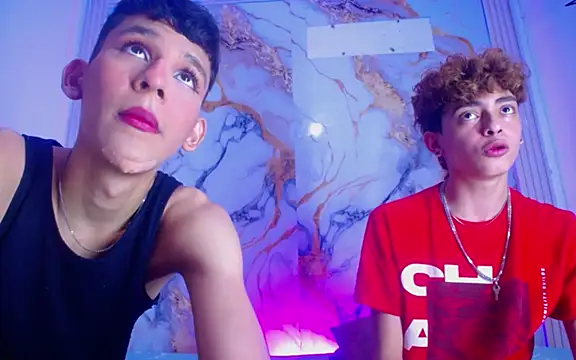 Snapshot of Desire_Boys1 chatting on 04.02.26 Desire Boys1 online show from 04.02.26