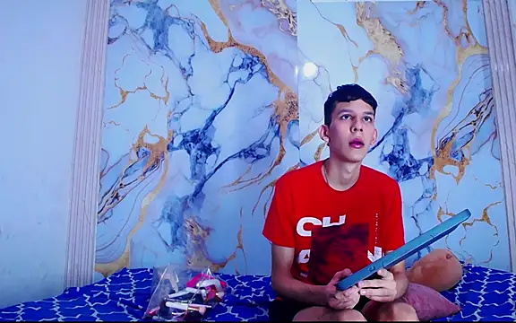 Snapshot of Desire_Boys1 chatting on 04.13.26 Desire Boys1 online show from 04.13.26