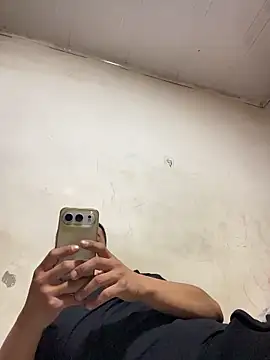 xiaocui06 online show from 04.17.26