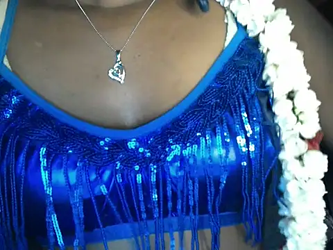 Couplehot00 online show from 03.31.26