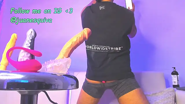 ThomasThundr online show from 04.17.26