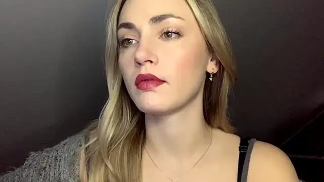 ScarlettSensitive online show from 05.18.26