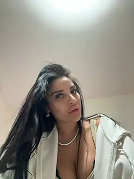 Miss juicy babes69 online show from 03.11.26