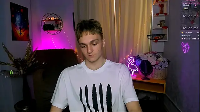 john lik online show from 04.15.26