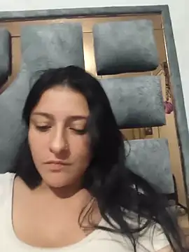 Scarlet Passion online show from 03.25.26