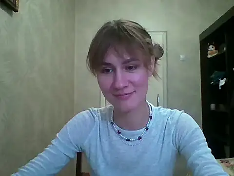 ElenoreHolguin online show from 04.02.26