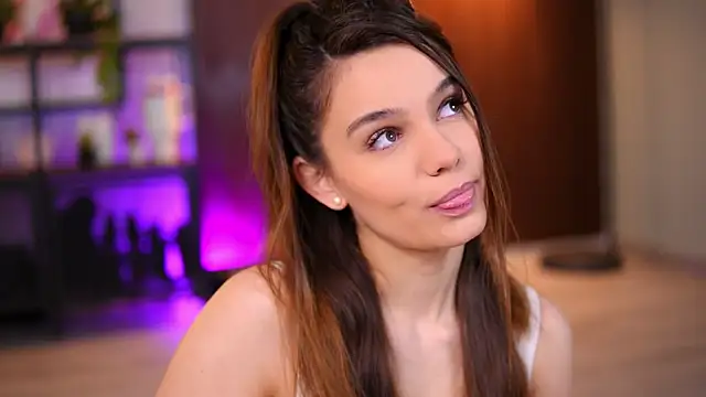 Lena Laurent online show from 03.28.26