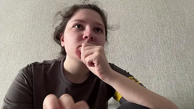 Emmiebutwihu online show from 04.28.26